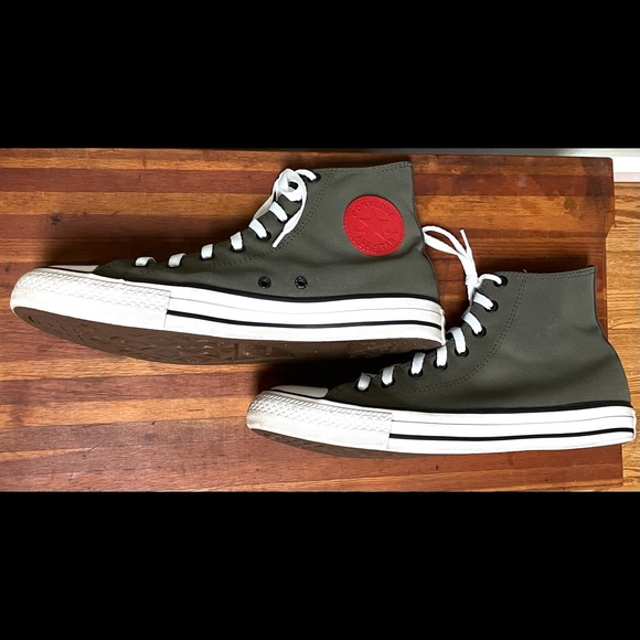 Men’s gray high top converse all star size 11 shoes - Picture 3 of 10